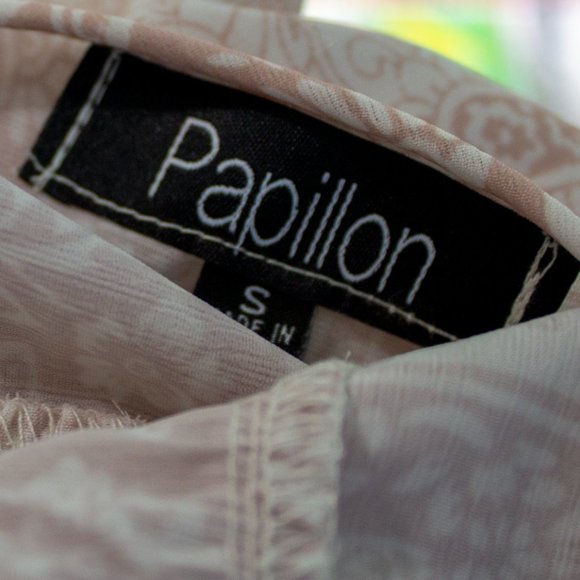 Papillion Pink & White Patterned Boho V-Neck Blouse sz sm - Picture 4 of 5